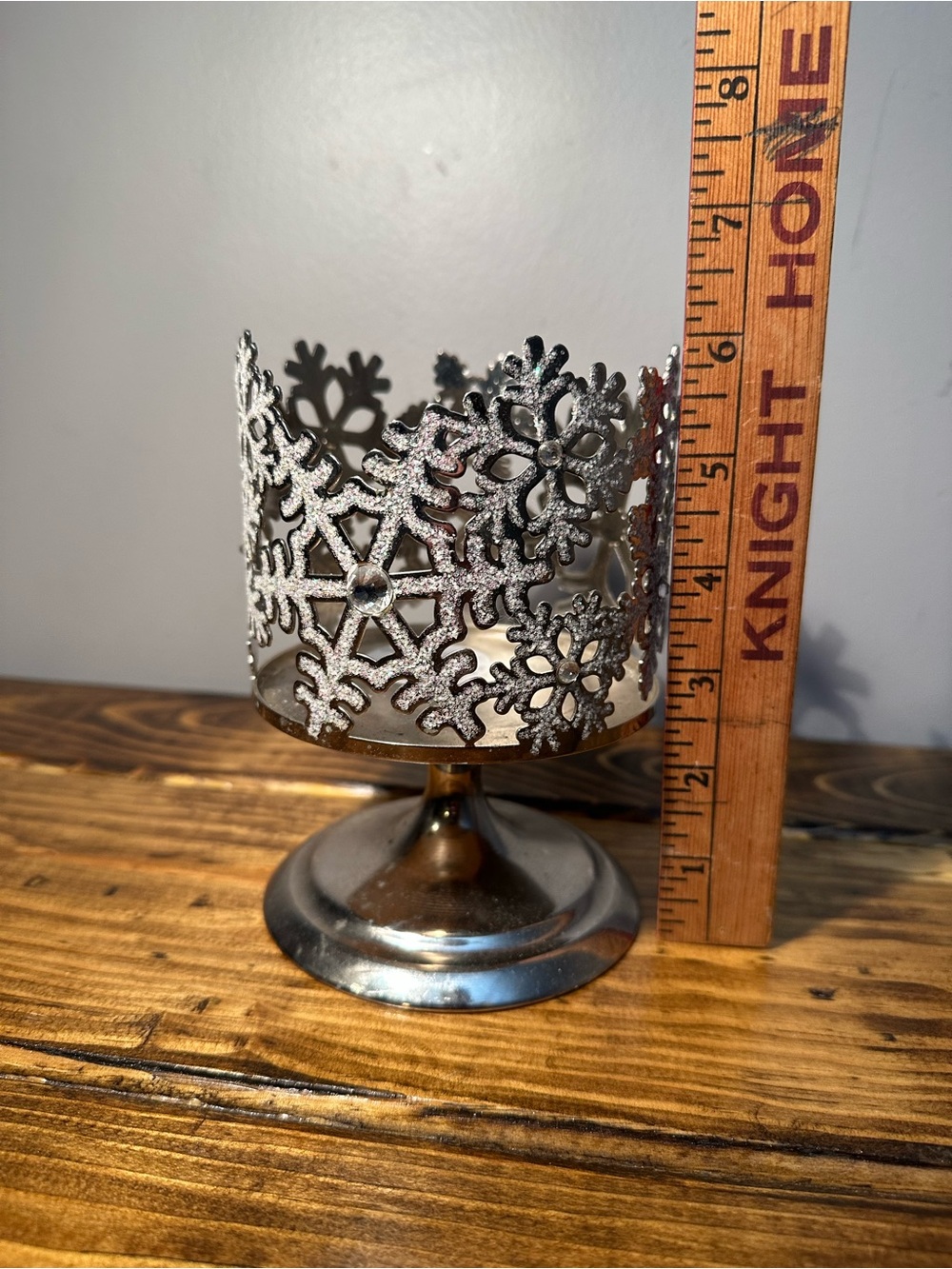 Bath & Body Works Silver  Snowflake Pedestal 3-Wick Candle Holder 6" Tall - Picture 4 of 5